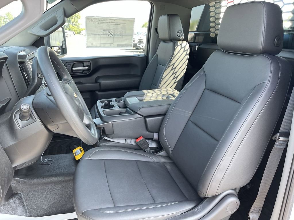 New 2025 Chevrolet Silverado 3500 W/T AWD/4WD image 7