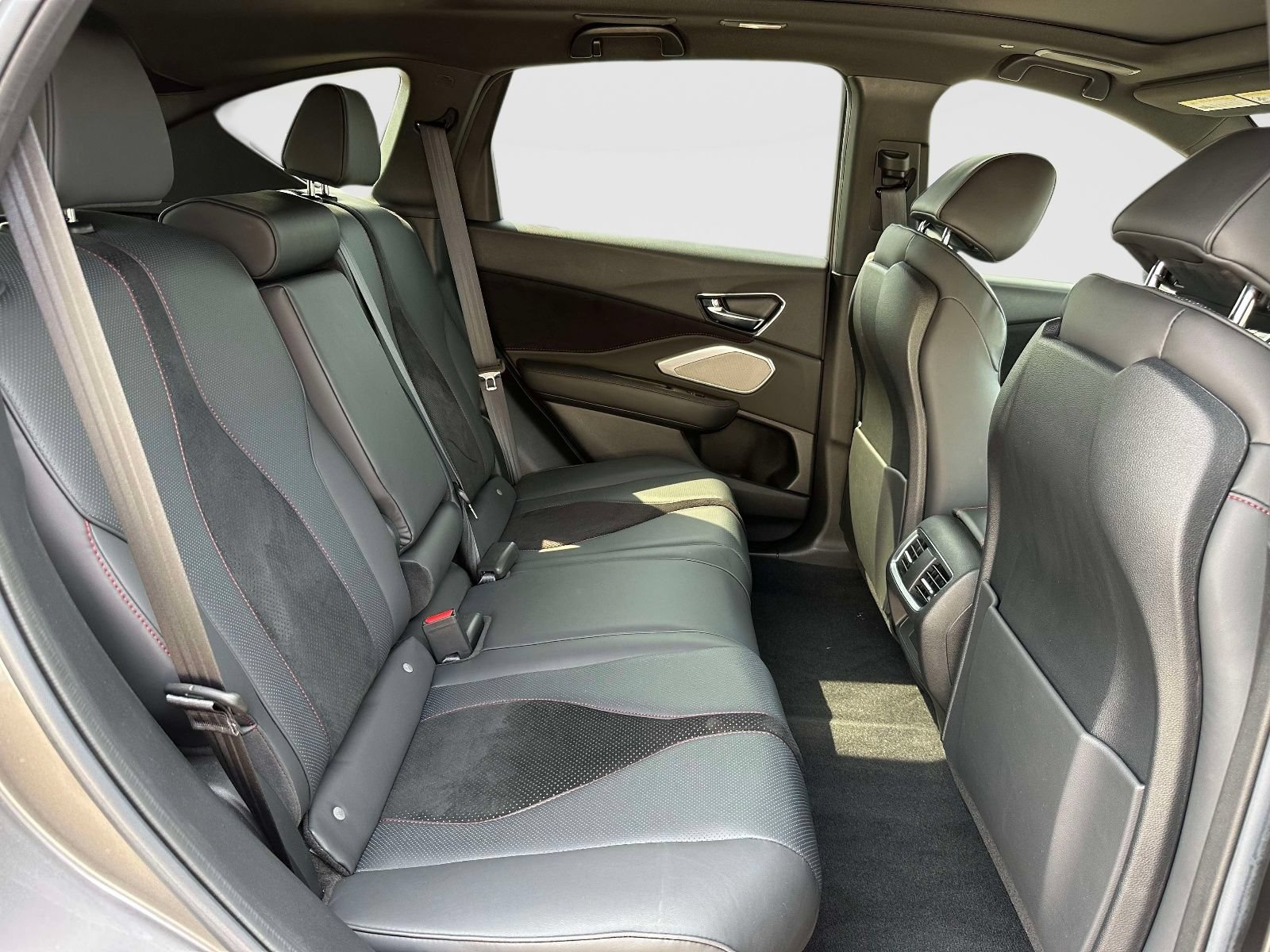 Certified 2023 Acura RDX w/ Advance Package AWD/4WD image 11