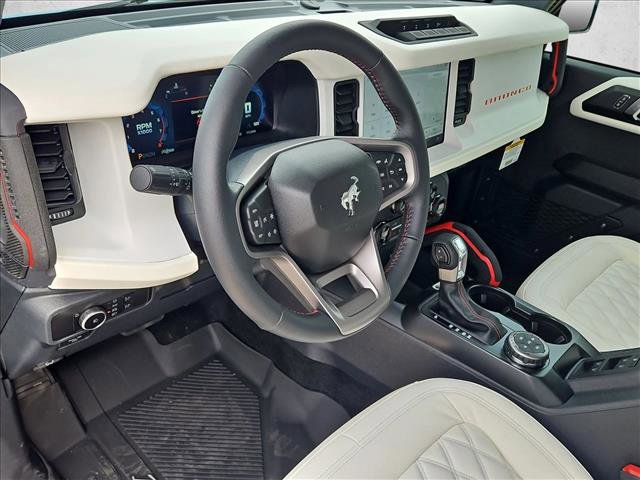 New 2025 Ford Bronco Heritage Edition image 3