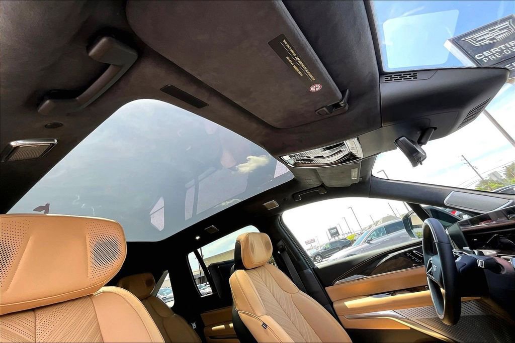 Certified 2026 Cadillac Escalade IQ Sport 2 AWD/4WD image 28