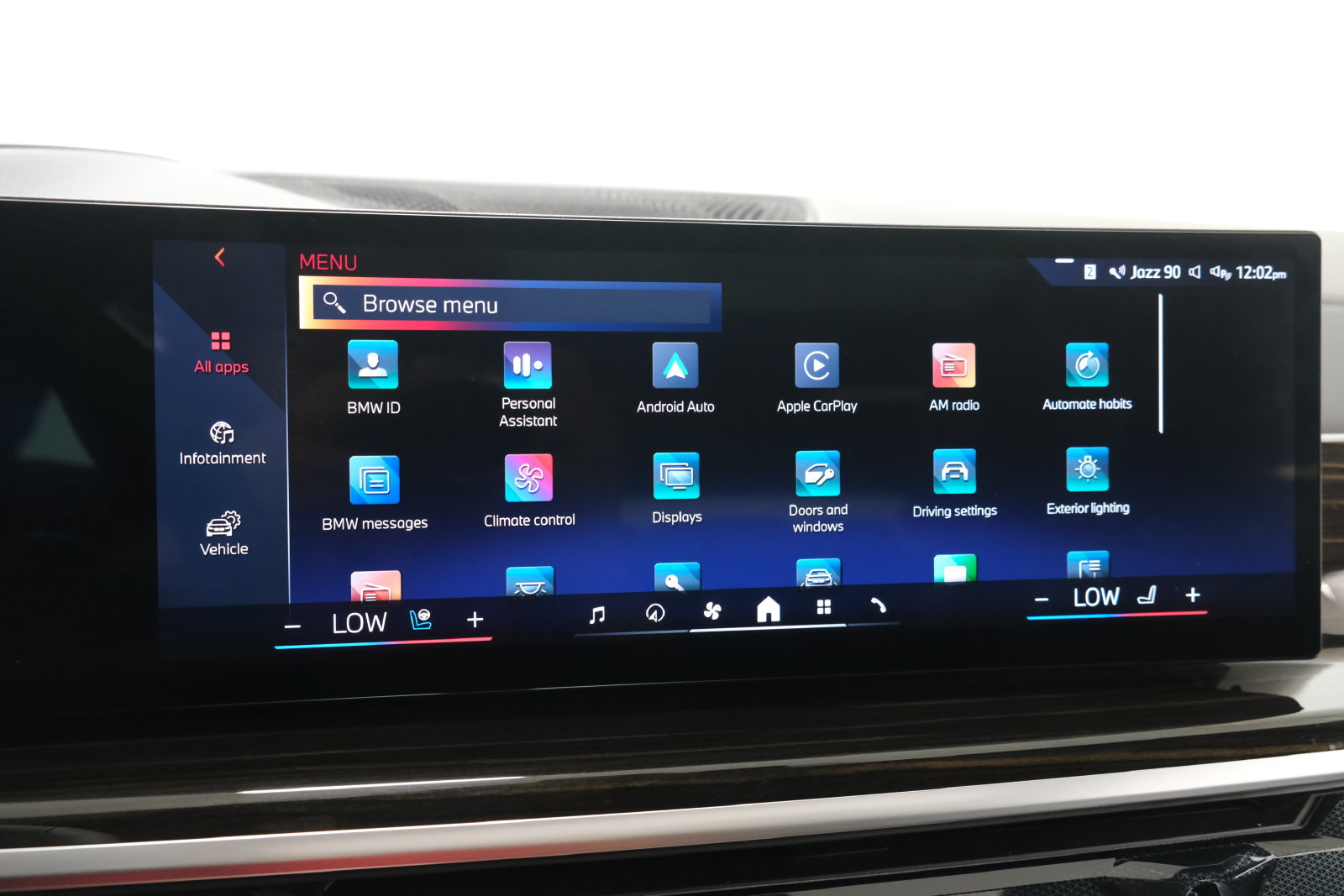 Used 2025 BMW X7 xDrive40i w/ M Sport Package AWD/4WD image 18