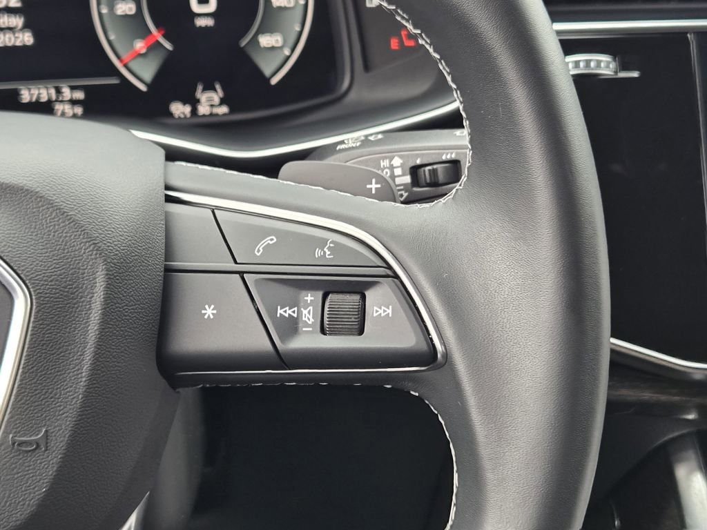 Certified 2025 Audi Q7 2.0T Premium Plus w/ Convenience Plus Package AWD/4WD image 37
