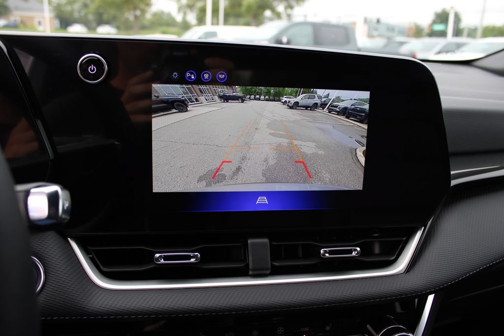 New 2027 Chevrolet Equinox LT w/ Convenience Package II AWD/4WD image 21