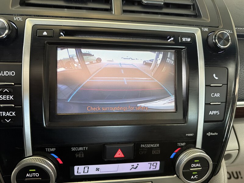 Used 2012 Toyota Camry XLE w/ Convenience Pkg FWD image 15