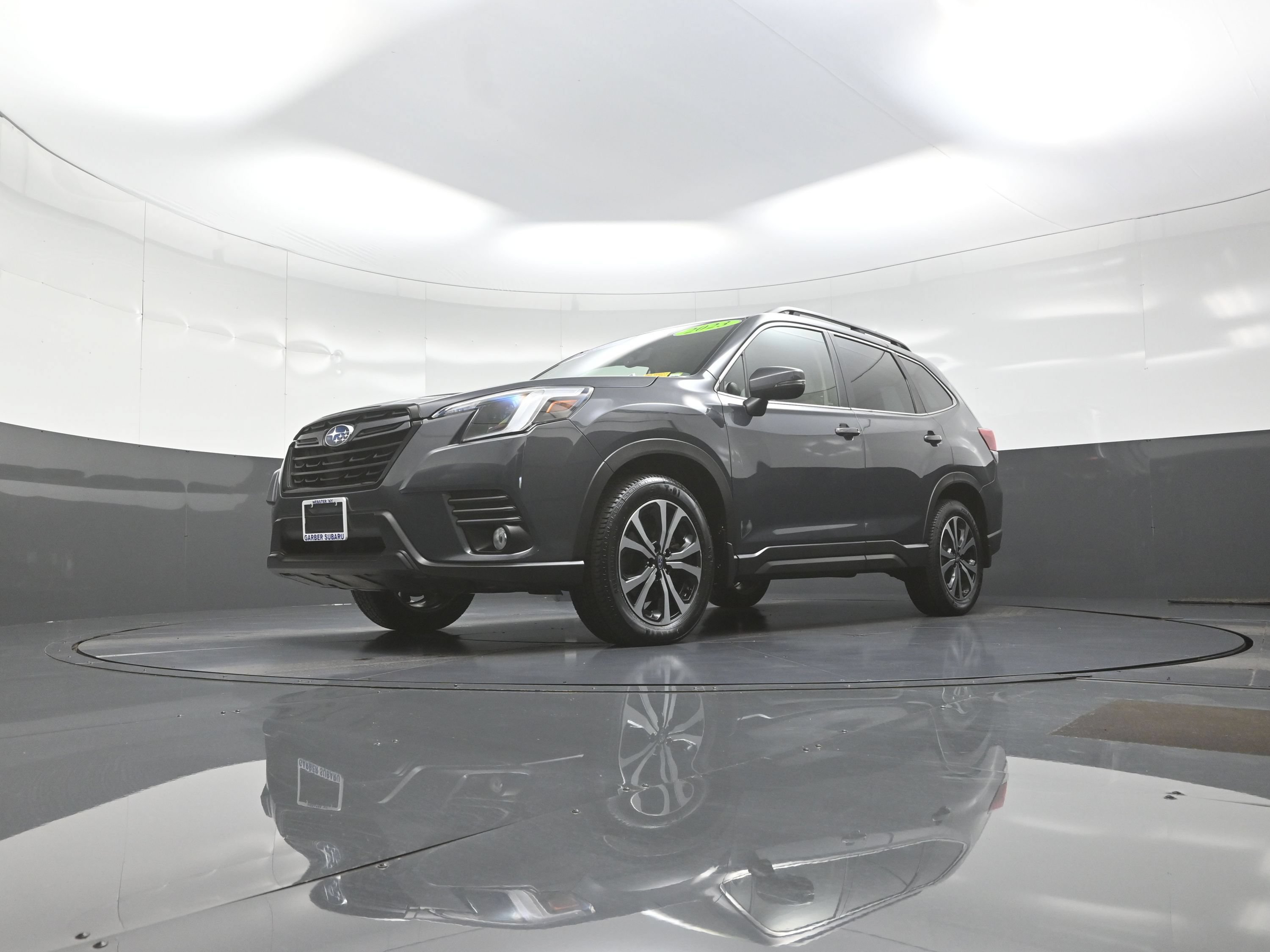 Used 2023 Subaru Forester Limited AWD/4WD image 11