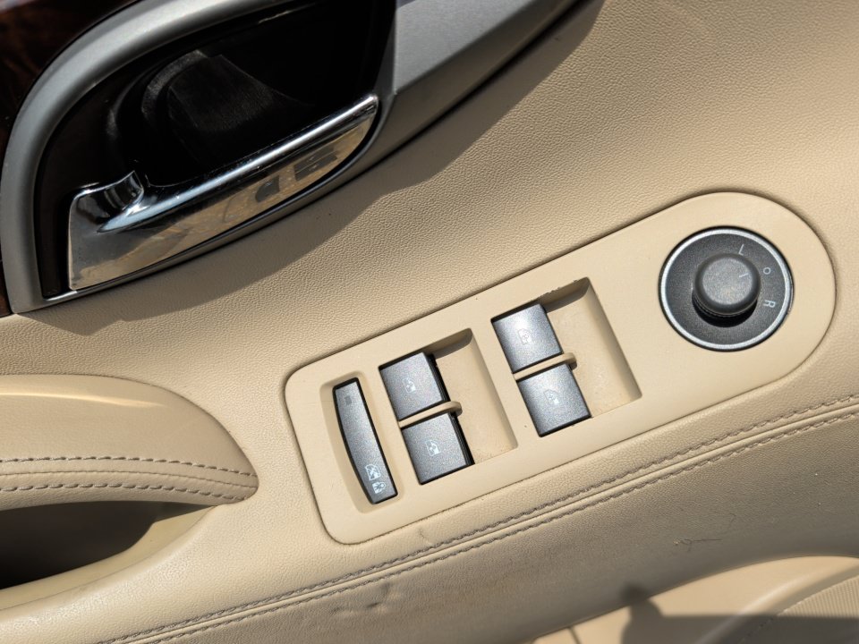 Used 2012 Buick LaCrosse Touring FWD image 36