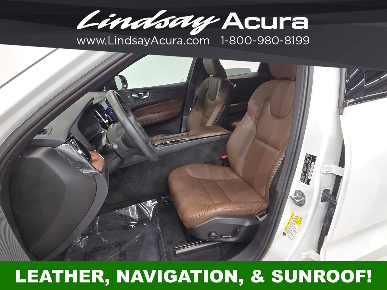 Used 2023 Volvo XC60 T8 Plus image 12