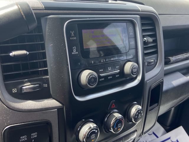 Used 2013 RAM 2500 Tradesman w/ Chrome Appearance Group AWD/4WD image 19