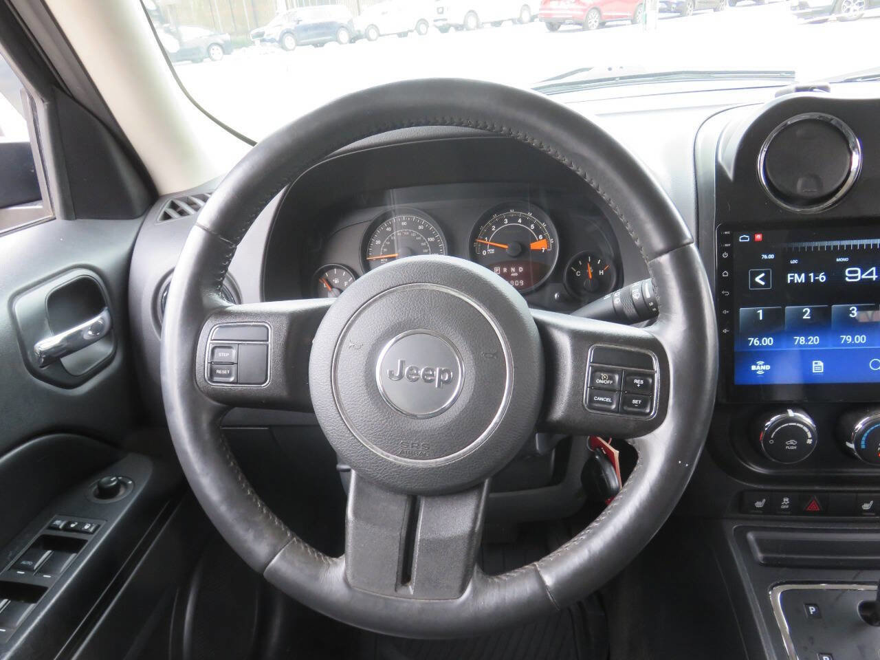 Used 2016 Jeep Patriot High Altitude AWD/4WD image 14