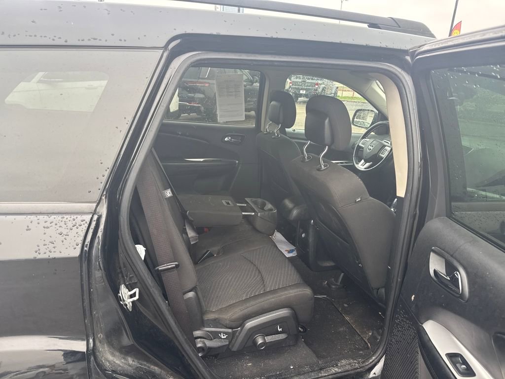 Used 2019 Dodge Journey SE w/ Premium Group image 19