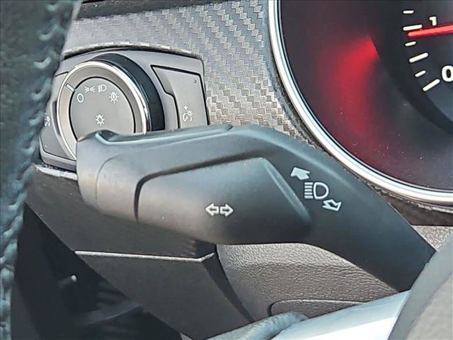 Used 2020 Ford Mustang Coupe RWD image 18
