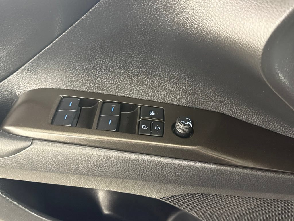 Used 2024 Toyota Camry SE FWD image 18
