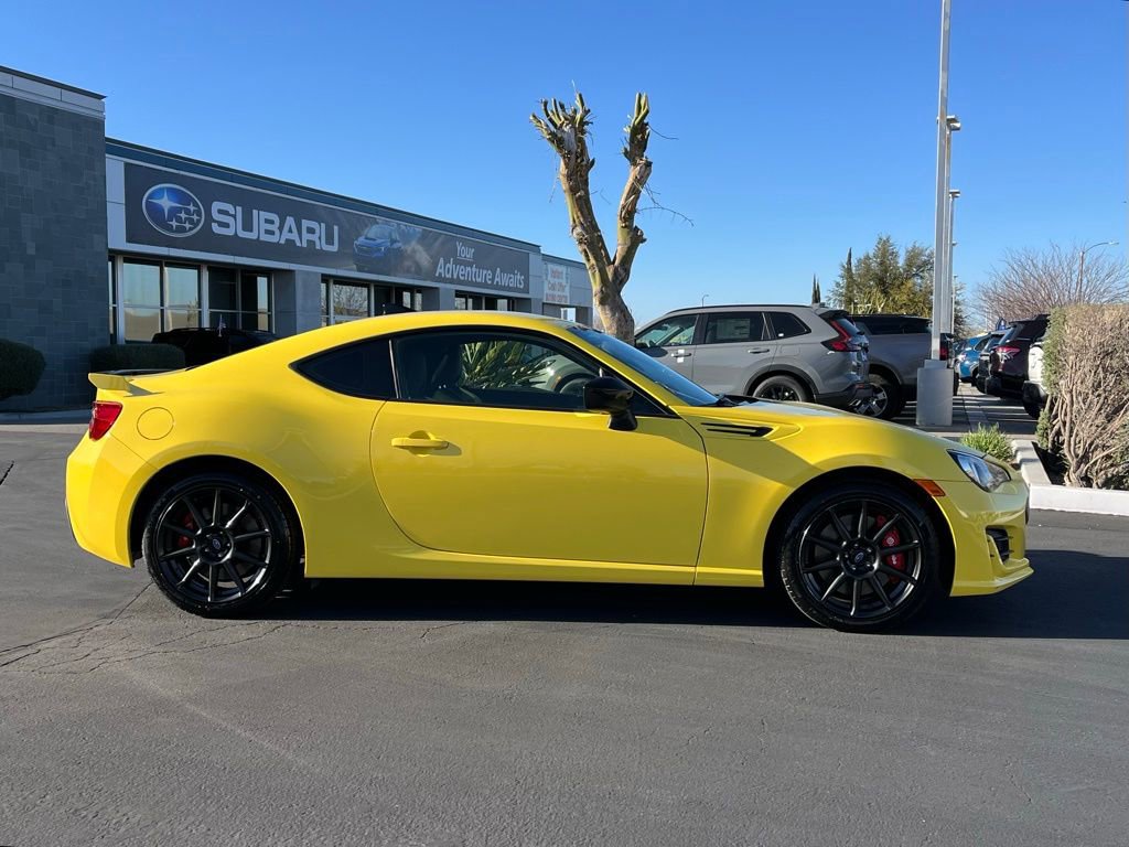 Used 2017 Subaru BRZ Series.Yellow image 8