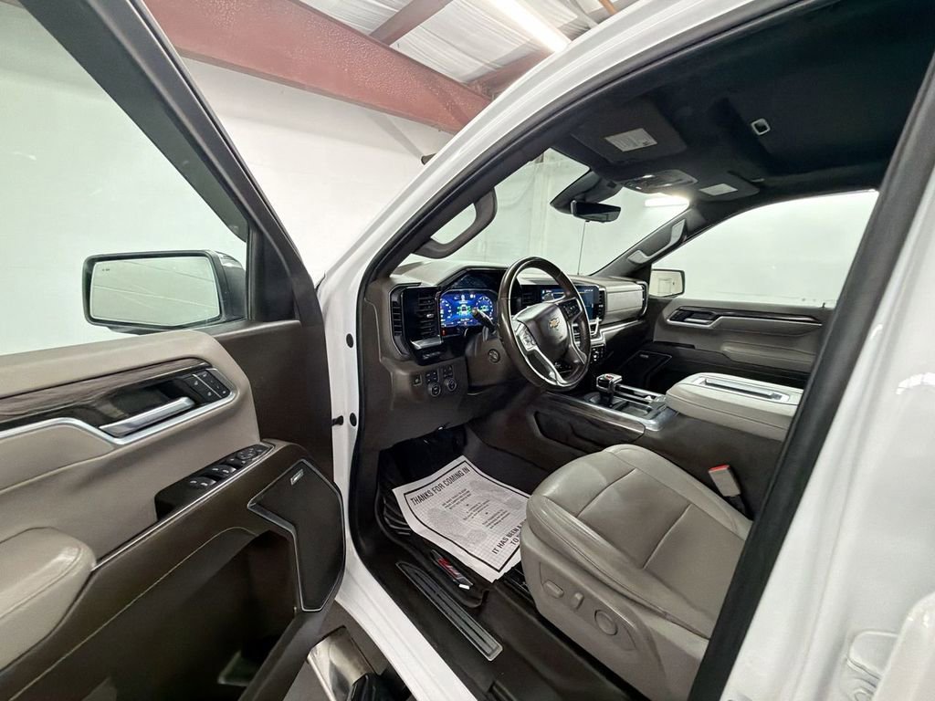 Used 2022 Chevrolet Silverado 1500 LTZ w/ LTZ Premium Texas Edition AWD/4WD image 10