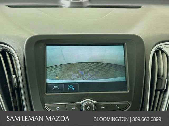 Used 2018 Chevrolet Malibu LT image 13