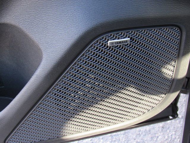 New 2026 Mitsubishi Outlander SE image 12