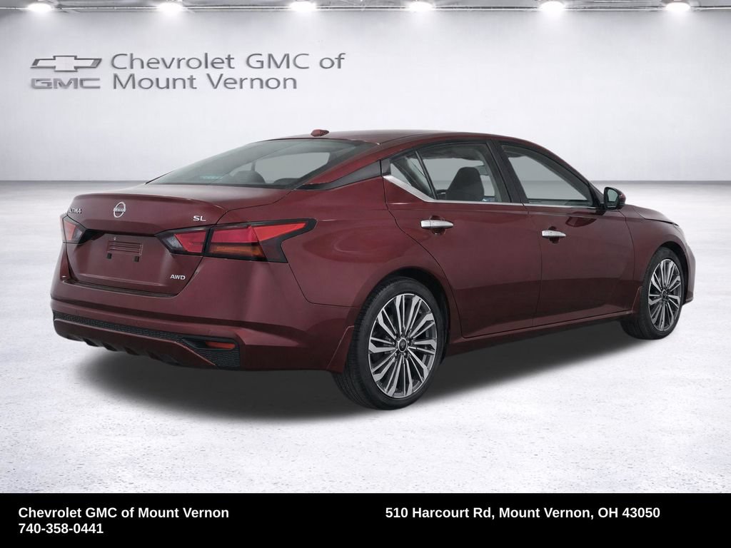 Used 2024 Nissan Altima 2.5 SL AWD/4WD image 4