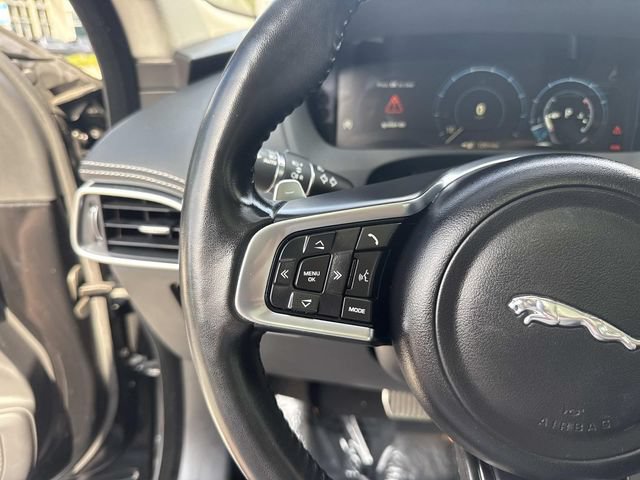 Used 2018 Jaguar F-PACE R-Sport AWD/4WD image 32