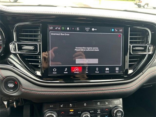 Used 2023 Dodge Durango GT image 25