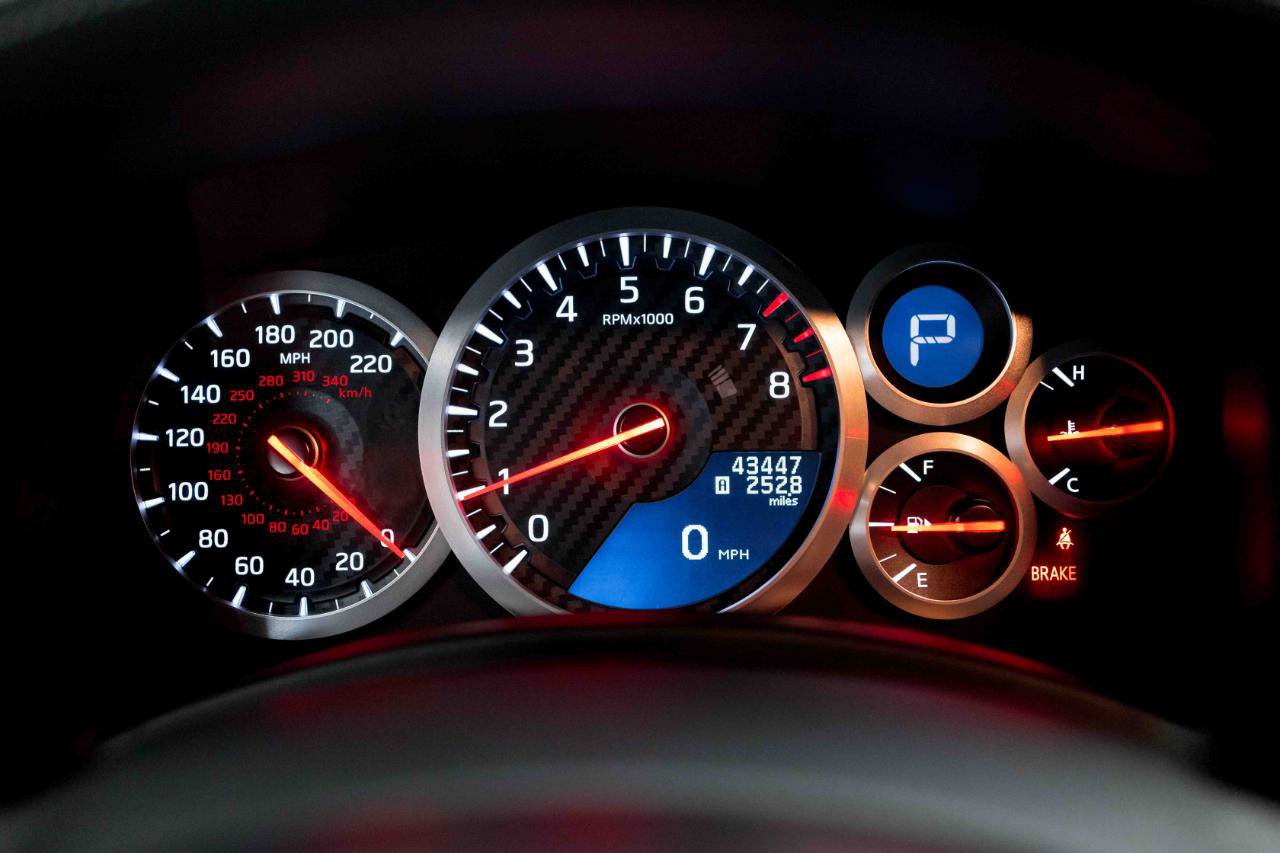 Used 2015 Nissan GT-R Premium AWD/4WD image 44