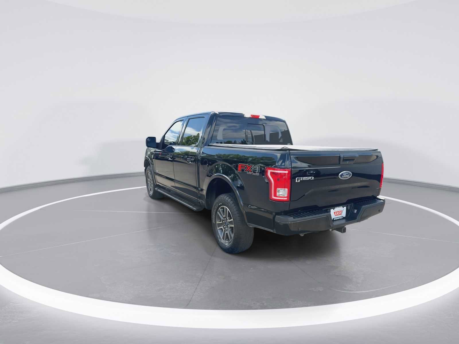 Used 2016 Ford F150 XLT w/ Equipment Group 302A Luxury AWD/4WD image 6