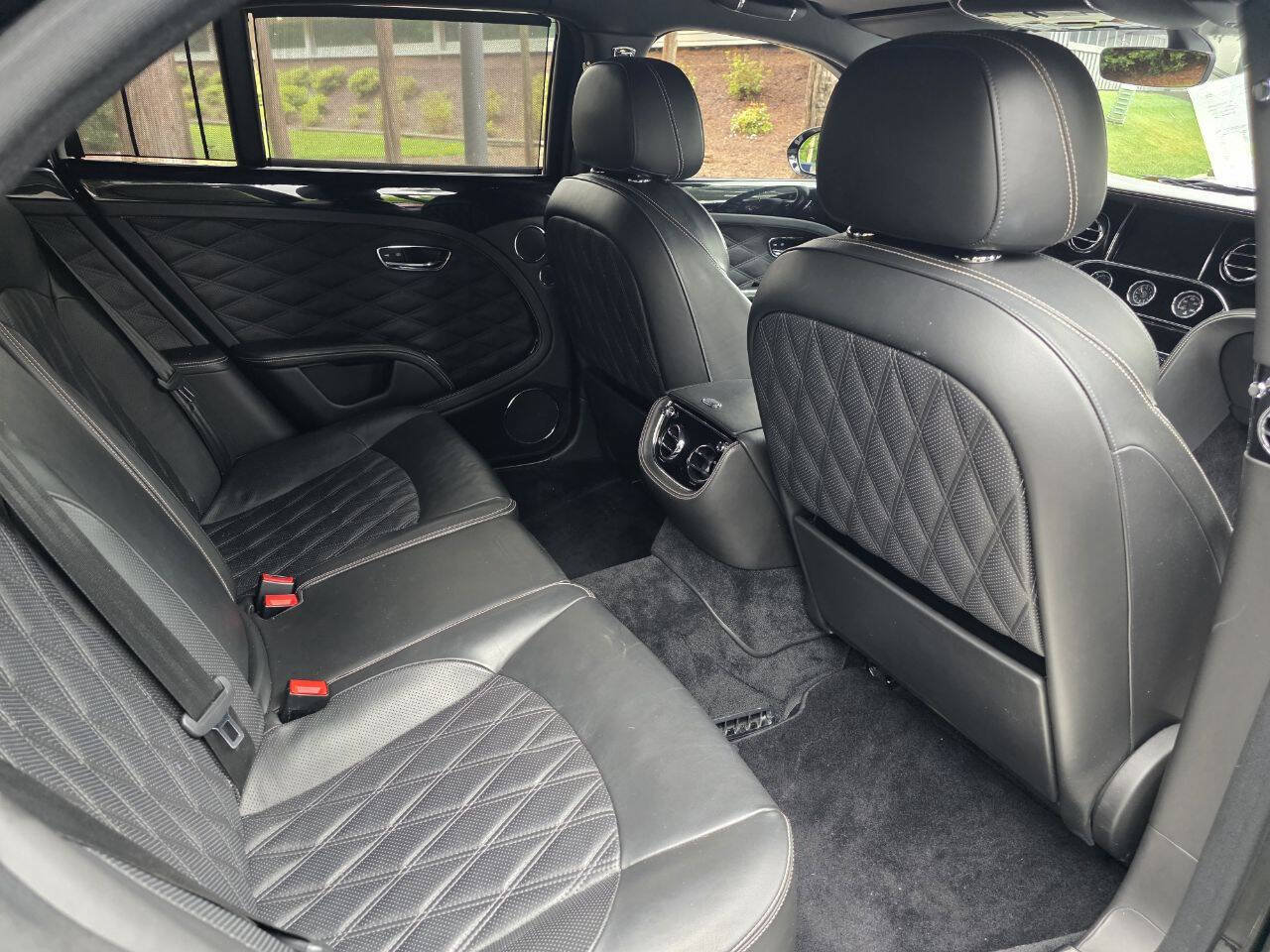 Used 2017 Bentley Mulsanne RWD image 66