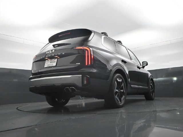 Used 2023 Kia Telluride EX AWD/4WD image 38