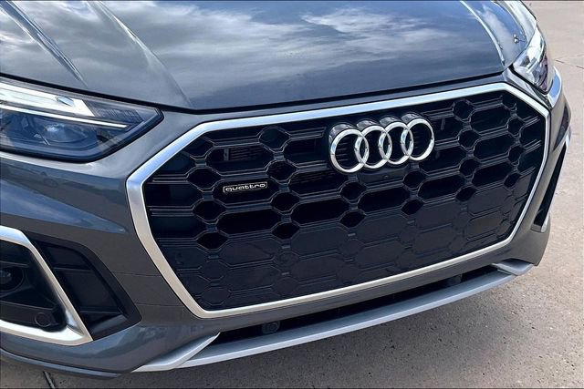 Used 2023 Audi Q5 e Premium Plus w/ Premium Plus Package AWD/4WD image 30