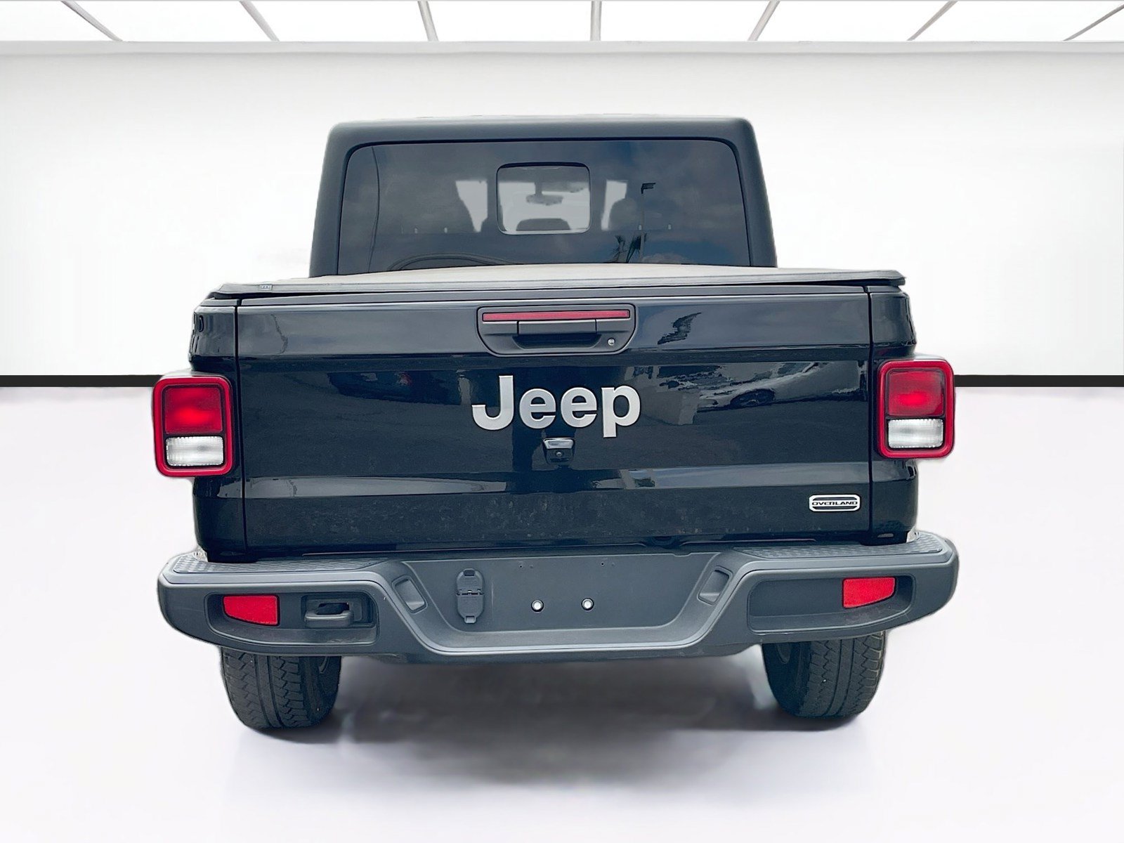 Used 2023 Jeep Gladiator Overland AWD/4WD image 5