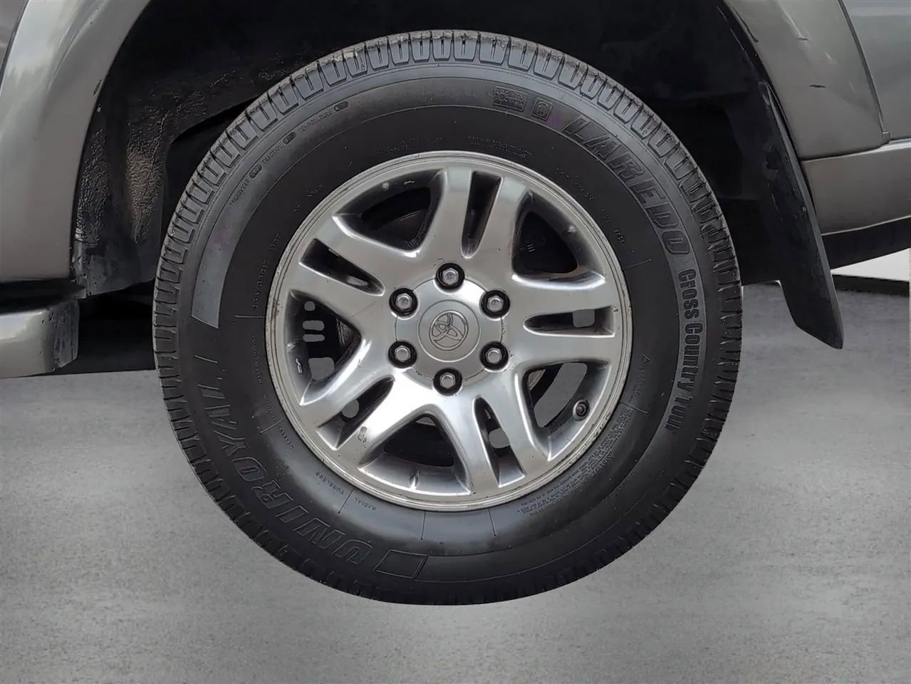 Used 2006 Toyota Sequoia SR5 RWD image 21