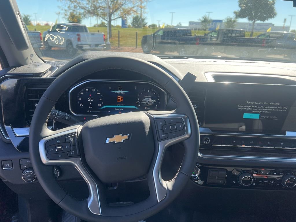 New 2026 Chevrolet Silverado 1500 LT image 17
