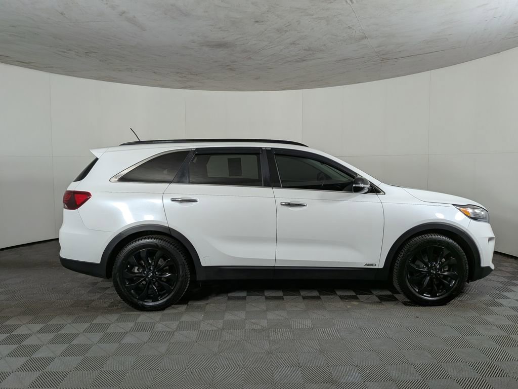 Used 2020 Kia Sorento S image 6