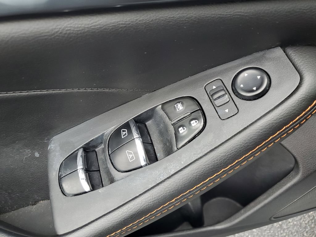 Used 2023 Nissan Maxima SR w/ Sport Mat Group FWD image 30