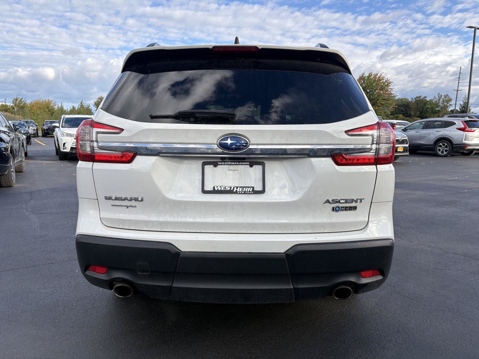 Used 2023 Subaru Ascent Premium AWD/4WD image 12