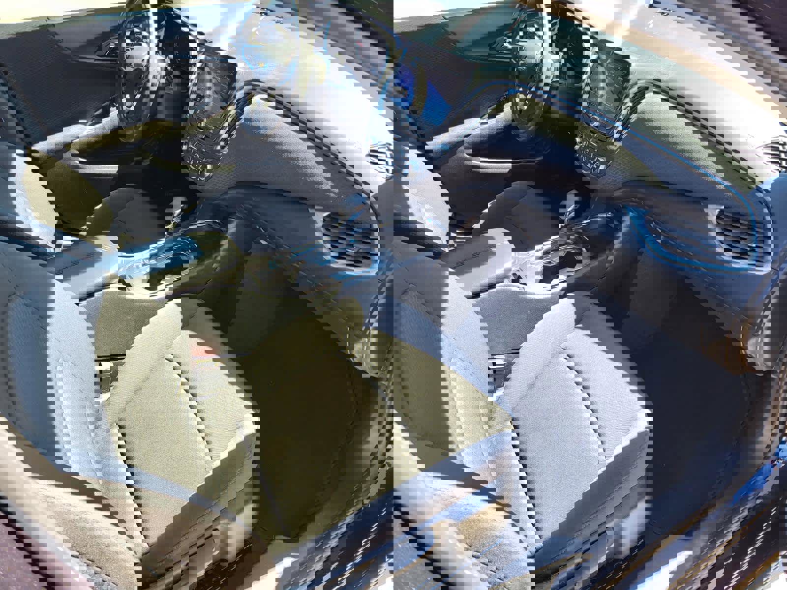 Used 2023 Chevrolet Malibu LT w/ Driver Confidence Package image 9