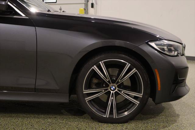 Used 2021 BMW 330i Sedan w/ Premium Package RWD image 12