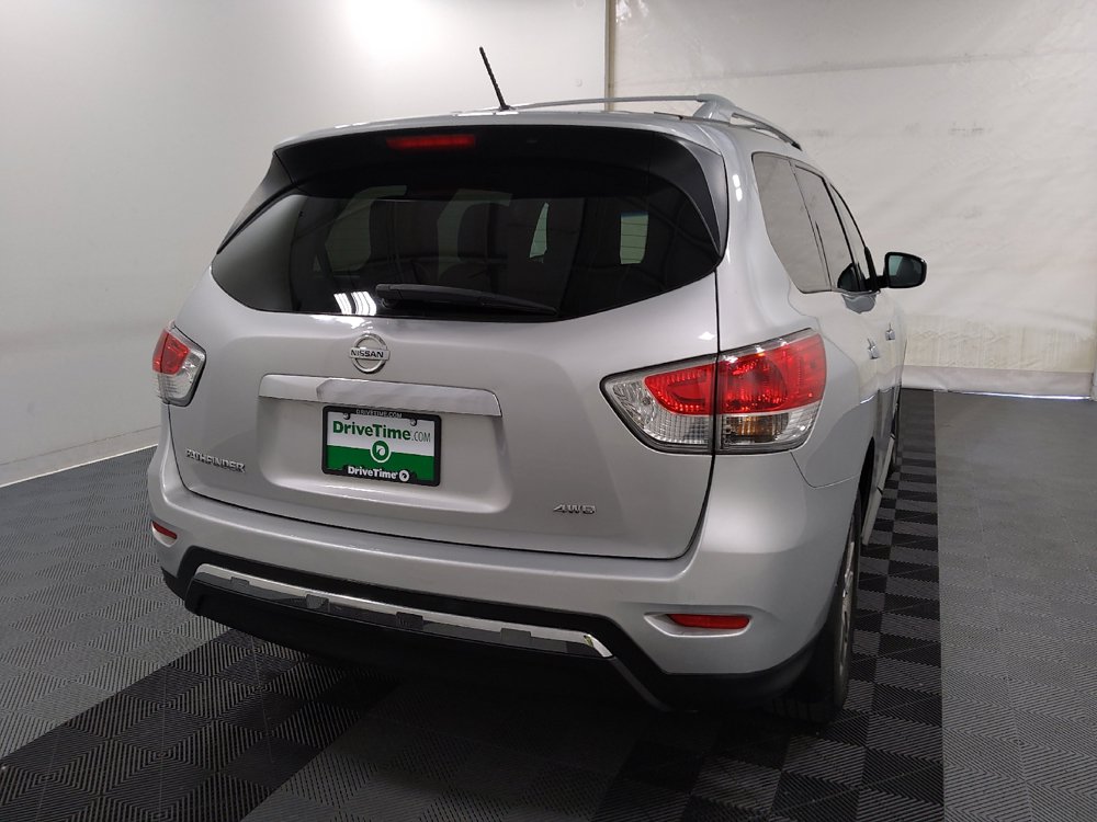 Used 2015 Nissan Pathfinder SL FWD image 7