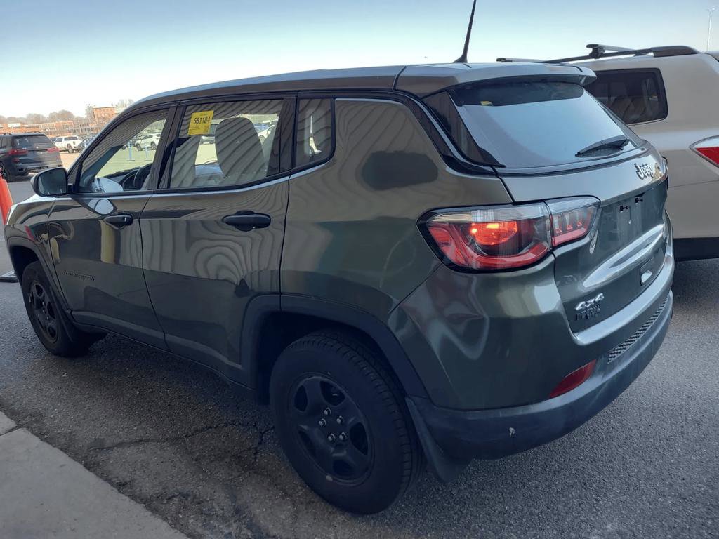Used 2017 Jeep Compass Sport AWD/4WD image 6