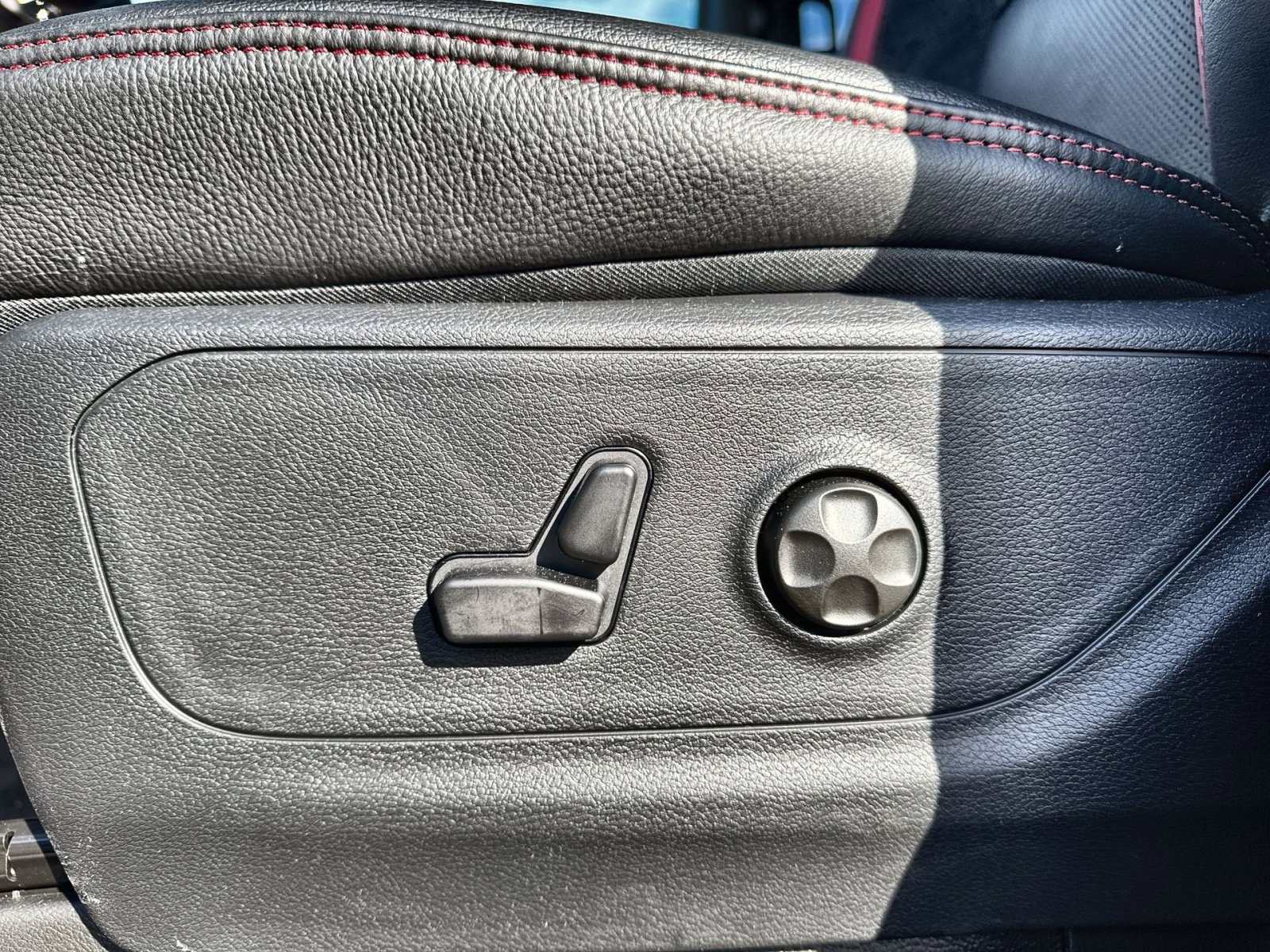 New 2026 RAM 1500 RHO w/ RHO Level 1 Equipment Group image 14