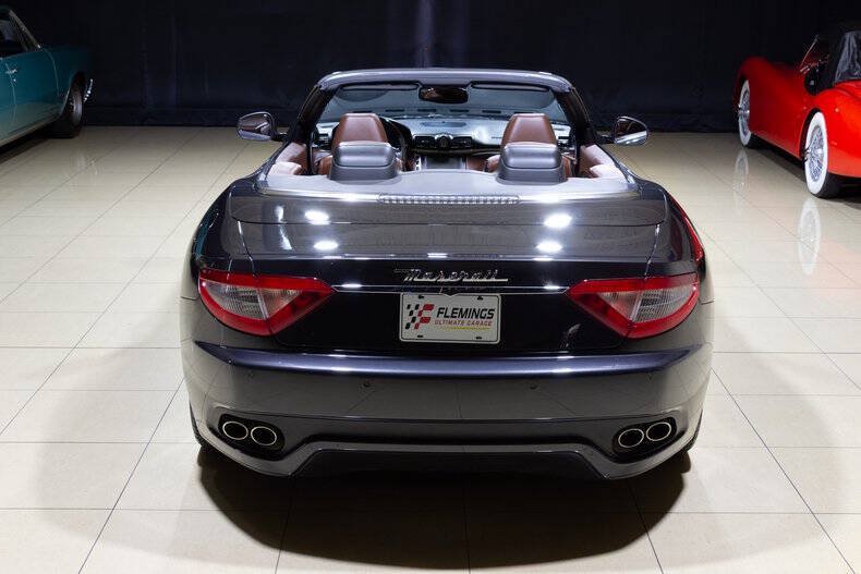 Used 2012 Maserati GranTurismo Convertible RWD image 15