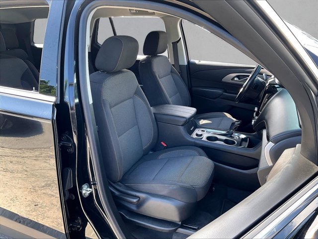 Certified 2020 Chevrolet Traverse LT FWD image 7