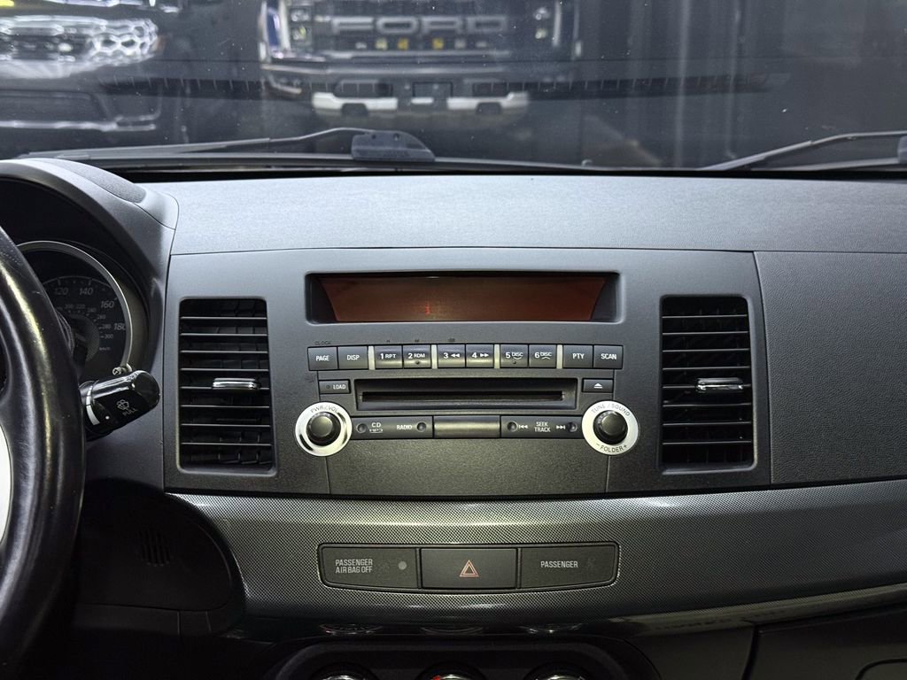 Used 2010 Mitsubishi Lancer Evolution GSR image 22