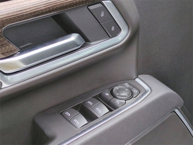 Used 2025 Chevrolet Silverado 3500 LT w/ All Star Edition image 13