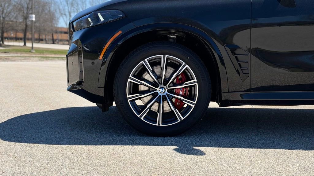 New 2026 BMW X5 xDrive40i w/ M Sport Package image 2