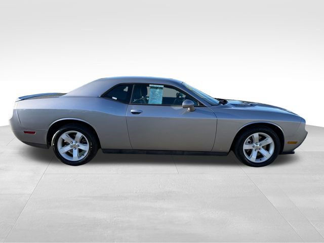 Used 2014 Dodge Challenger R/T Plus image 11