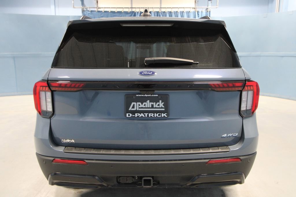 Used 2025 Ford Explorer ST-Line image 30