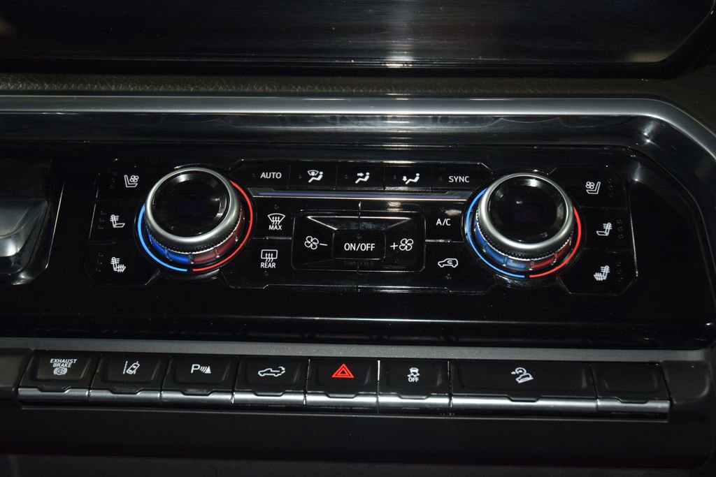 Used 2024 GMC Sierra 2500 Denali w/ Technology Package image 35