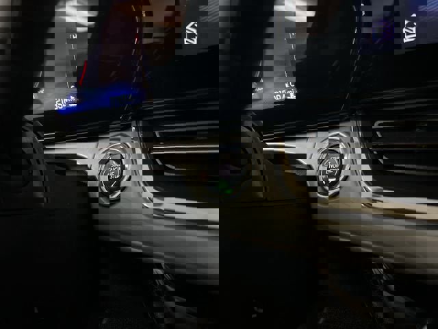 Certified 2025 Chevrolet Trax LT w/ LT Convenience Package image 16