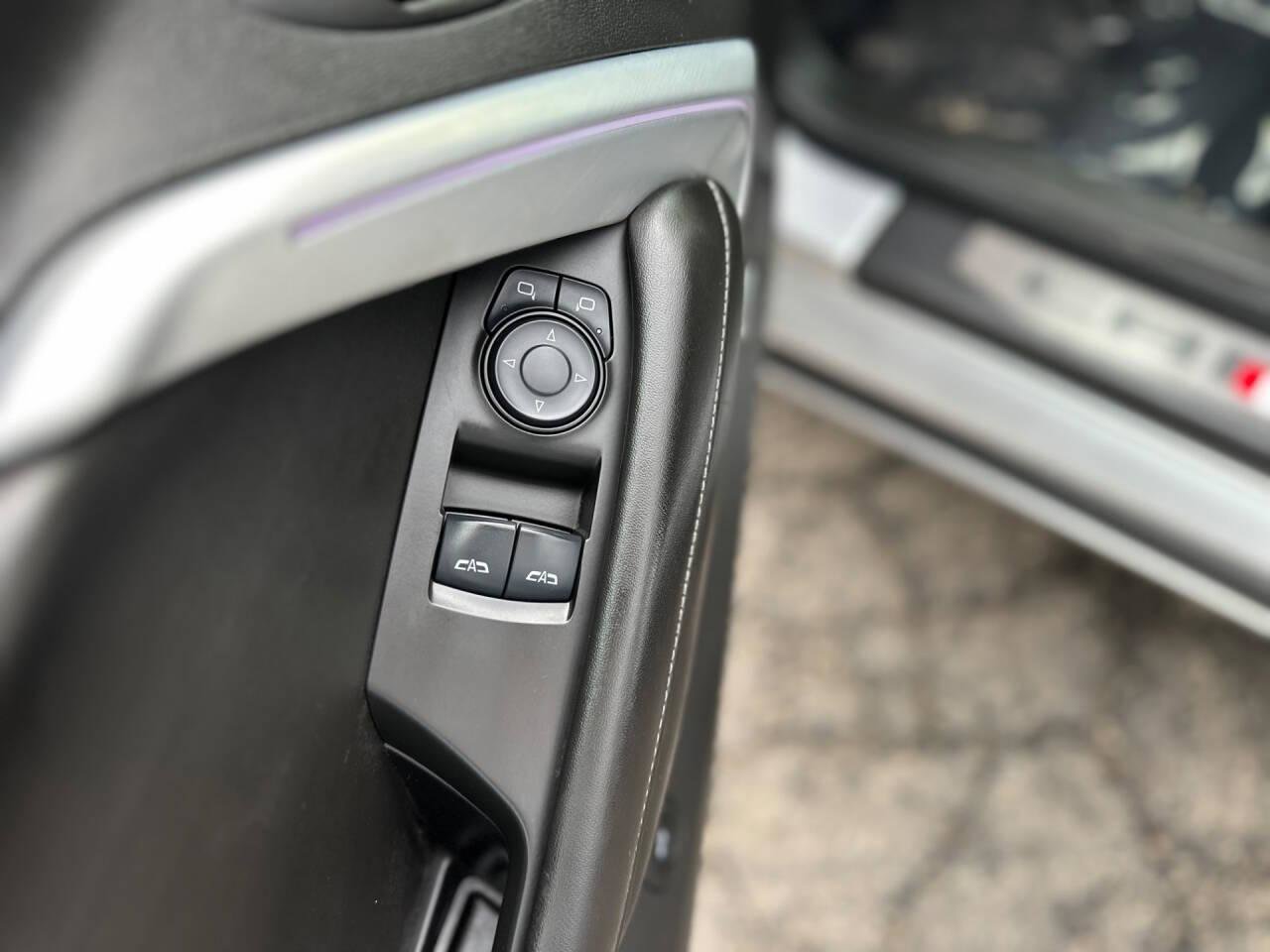 Used 2017 Chevrolet Camaro SS RWD image 15