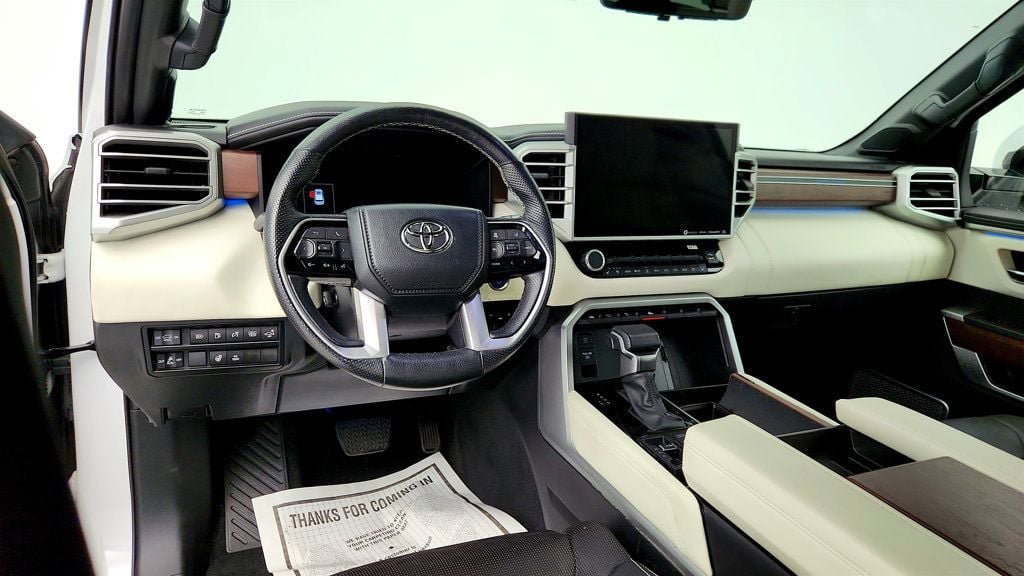 Used 2024 Toyota Sequoia Capstone image 12